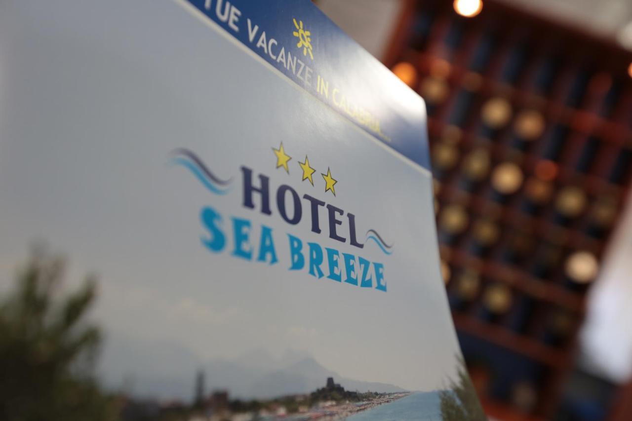 Hotel Sea Breeze Scalea Exteriér fotografie